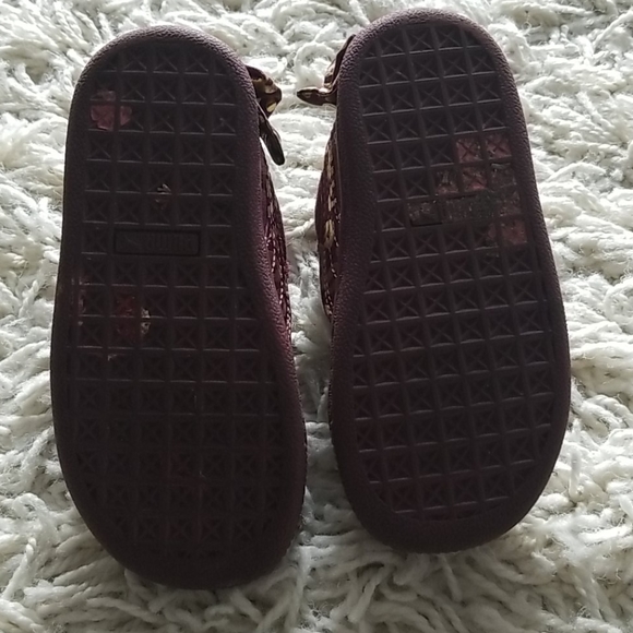 Girls puma shoes with bows on the back - Picture 5 of 5